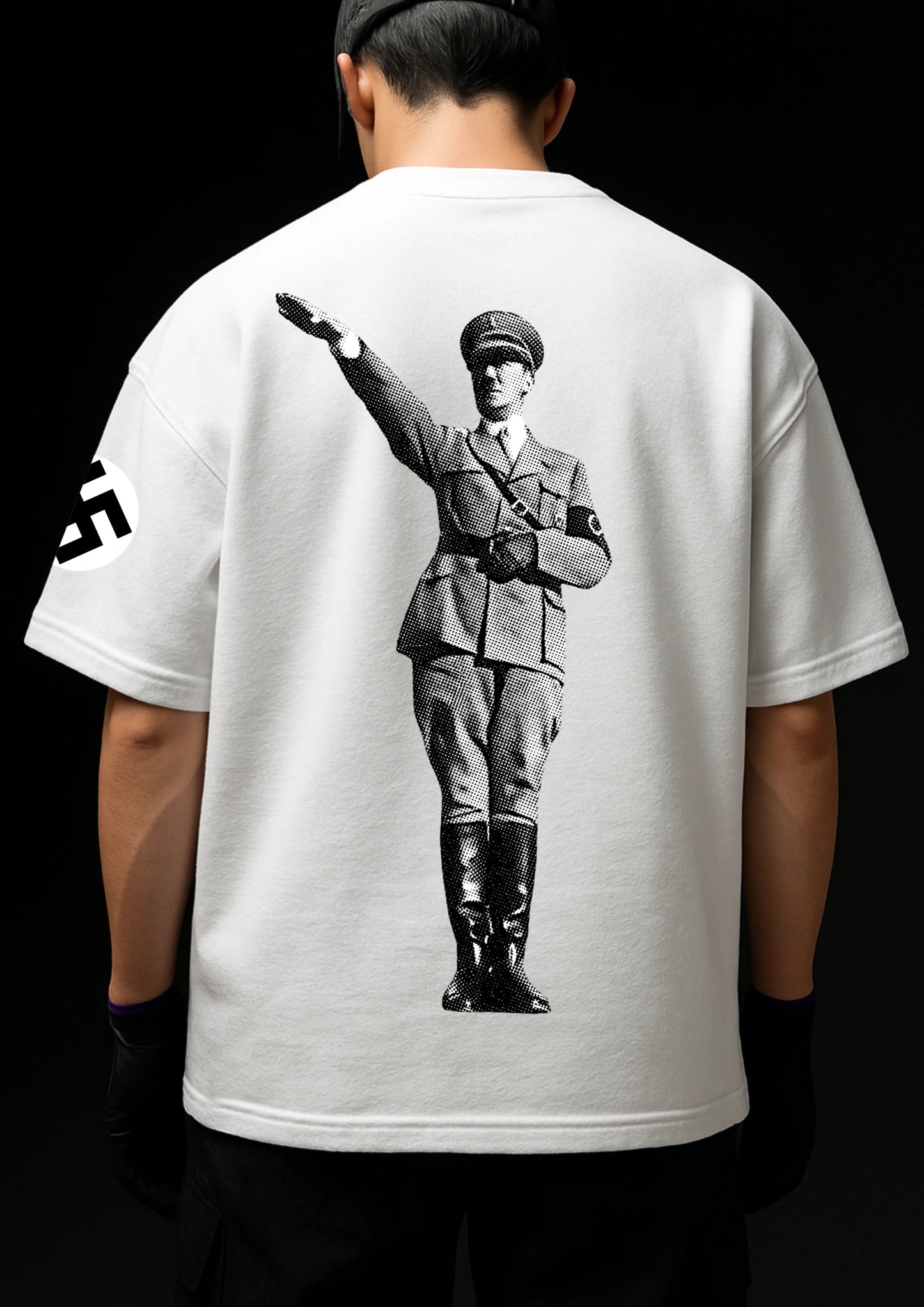 THE LAST SALUTE WHITE OVERSIZED TSHIRT