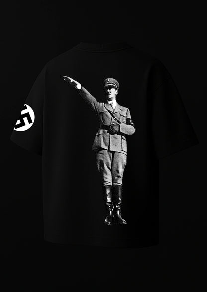 THE LAST SALUTE OVERSIZED TSHIRT