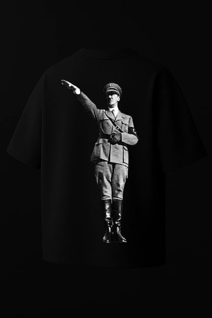 THE LAST SALUTE OVERSIZED TSHIRT